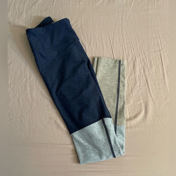 Outdoor voices Blue Grey Color block Leggings Size XS